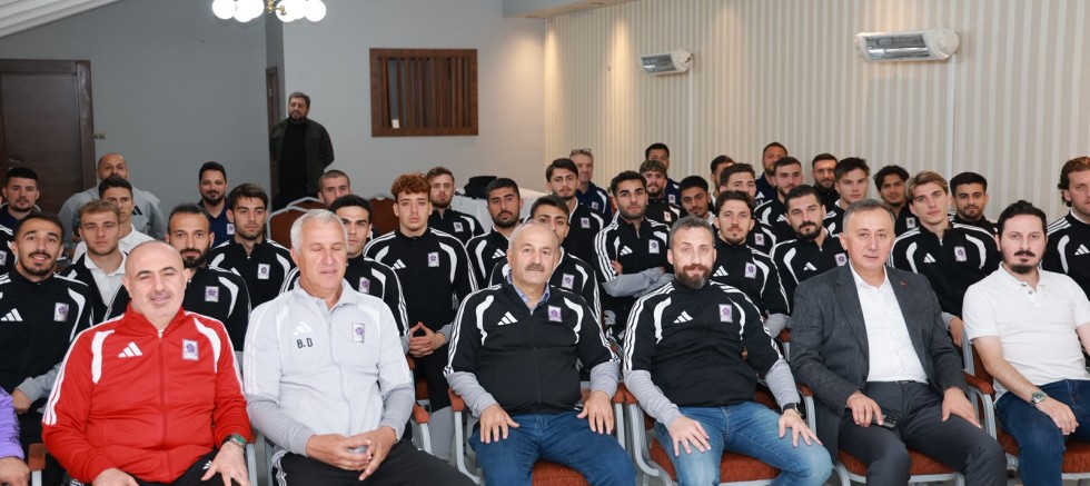 Başkan Büyükgöz Gebzespor'un Bolu Kampında
