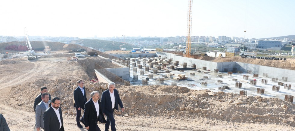 Çiftçi, “Hastane inşaatı hızla devam ediyor”