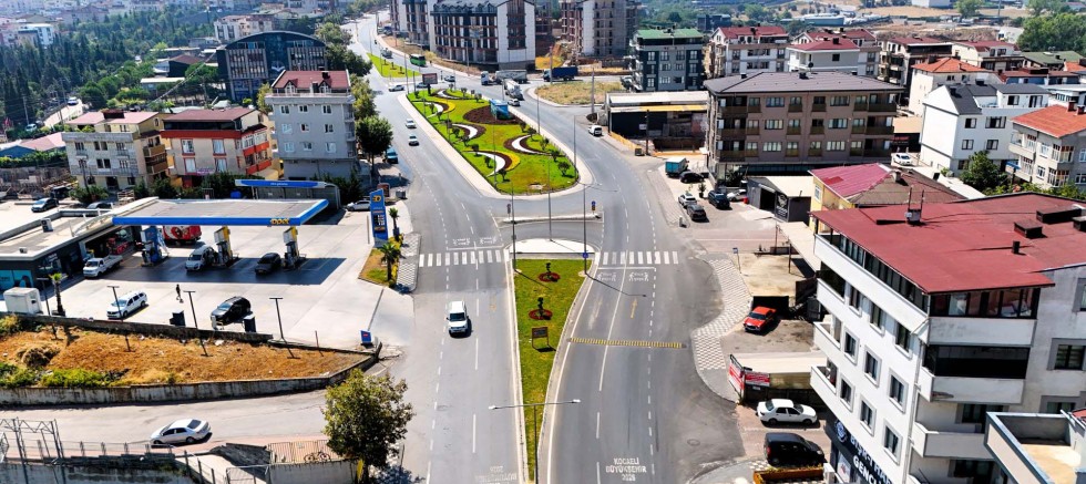 Darıca’daki kavşakta trafik rahatladı, ulaşım hızlandı