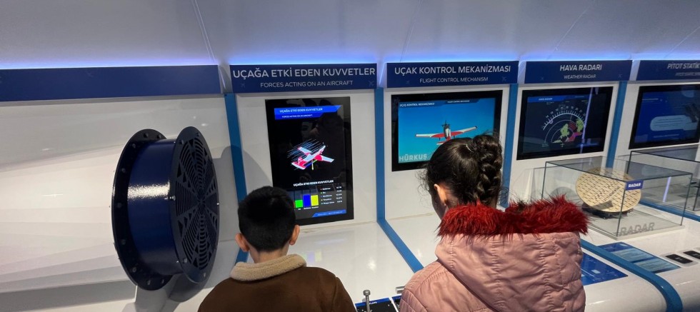 Dilovası Belediyesi'nden Öksüz ve özel çocuklara program