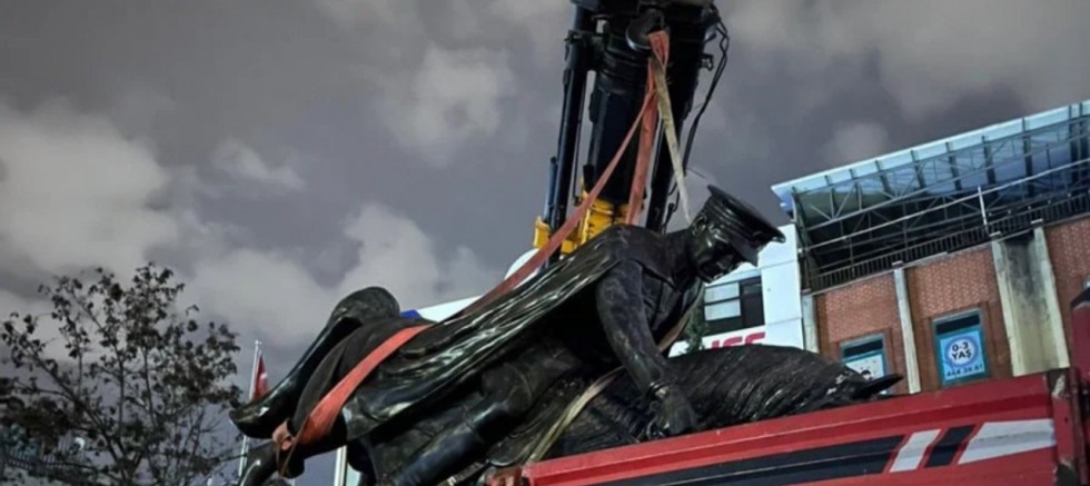 GEBZE BELEDİYE BAŞKANI ZİNNUR BÜYÜKGÖZ’DEN ATATÜRK ANITI AÇIKLAMASI:  “ATATÜRK, MİLLETİMİZİN ORTAK DEĞERİDİR.’’