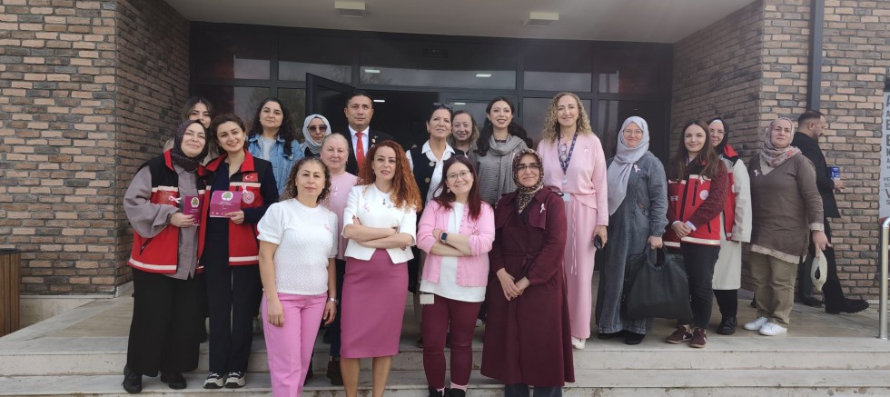 Gebze’de Meme Kanserinde Erken Teşhis Semineri Düzenlendi
