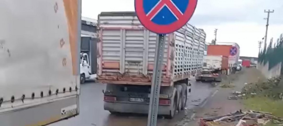 Gebze Oto Sanayi çöpten geçilmiyor!