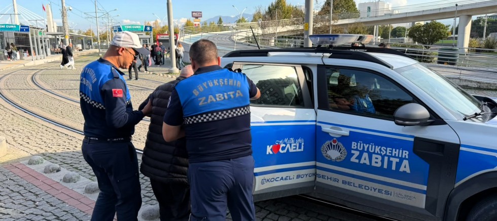 Kocaeli Zabıtadan yürek ısıtan davranışlar