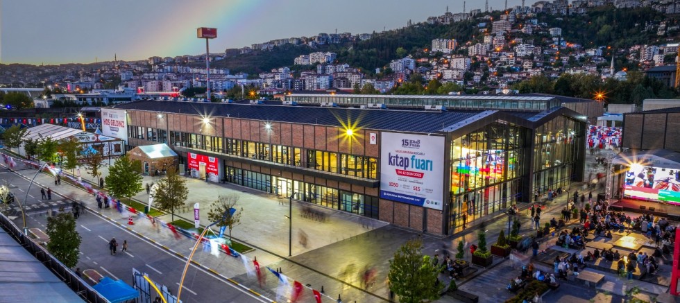 Nadir eserler Kitap Kocaeli Fuarı’nda müzayedeye çıkıyor