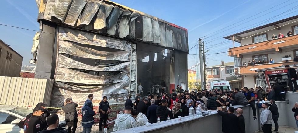 Parfüm İmalathanesinde Yangın