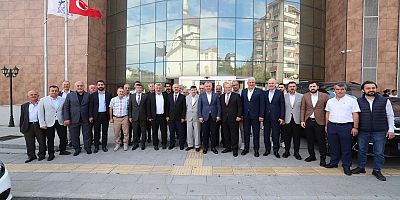 Başkan Büyükakın, Gebzeli servisçilerle buluştu