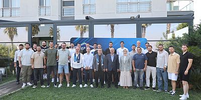 Başkan Büyükgöz, Gebze Belediyesi Spor Kulübü'yle Buluştu