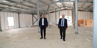Başkan Büyükgöz Geçici Kaymakamlık Binasını İnceledi