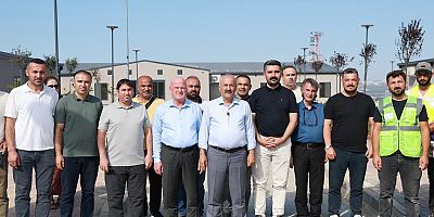 Başkan Büyükgöz Geçici Kaymakamlık Hizmet Binasında İncelemelerde Bulundu