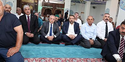  Başkan Turhan, 15 Temmuz Şehitleri İçin Mevlid Programına Katıldı