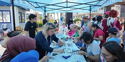 'Bir Durak Bir Mutluluk’ otobüsü Darıcalı çocukların yüzünü güldürdü