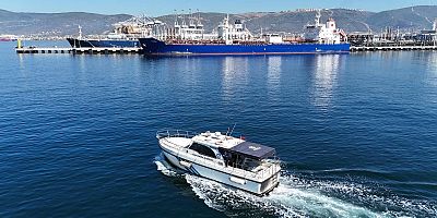 Büyükşehir’den denizi kirleten gemiye suçüstü