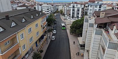 Çayırova Pir Sultan Abdal Caddesi’nde üstyapı çalışmaları tamamlandı