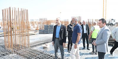 Çiftçi, “Hastanemizin inşaatı hızla devam ediyor”