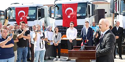 Gebze Belediyesi 32 Yeni Aracı Törenle Hizmete Aldı