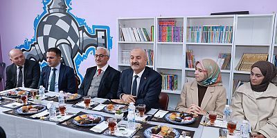 Gebze Okur Projesi Kapsamında Veli ve Öğretmenlerle Buluşma