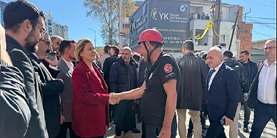 İzmit Belediye Başkanı Fatma Kaplan Hürriyet, Büyükşehir Belediyesine sert tepki 