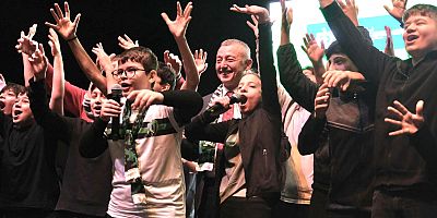  Kılavuz e-Derslik programıyla YKS ve LGS’ye ücretsiz hazırlıkgramı