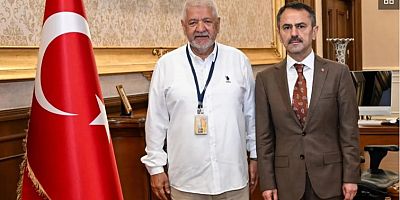 Küresel Gazeteciler Konseyi Kocaeli İl Temsilcisi Cemal Kaplan Vali Aktaş’ı ziyaret etti