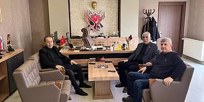 MHP İl Başkanı Tuncay Batı'nın yerine Kamil Akın getirildi