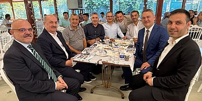 OĞUZ ŞERİFALİOĞLU, MALİ MÜŞAVİRLERLE BİR ARAYA GELDİ