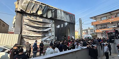 Parfüm İmalathanesinde Yangın