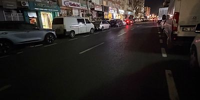 Şehit Numan Dede Caddesi’nde göz gözü görmüyor