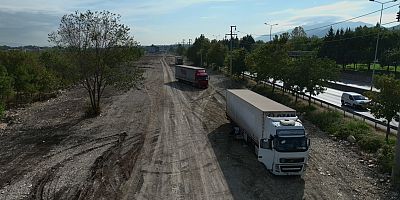 Tır parkı hem trafiği hem sürücüleri rahatlattı