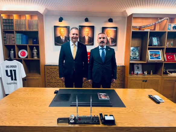 YUSUF TURHAN MHP DİLOVASI İLÇE BAŞKANLIĞINA YENİDEN GETİRİLİDİ